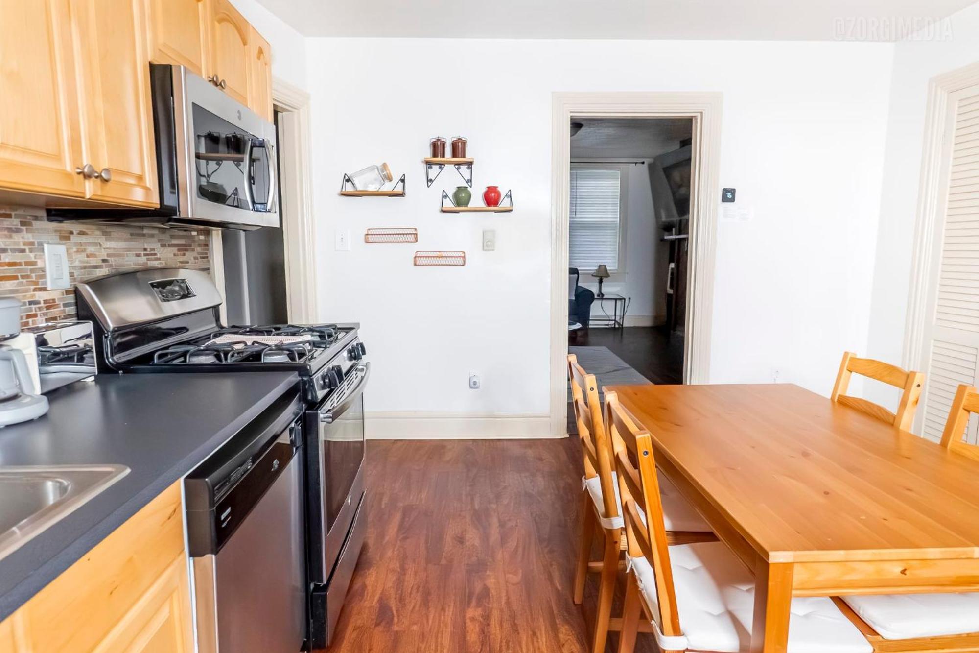 1 Bedroom - Parking - Amazing View Nearby! Appartement